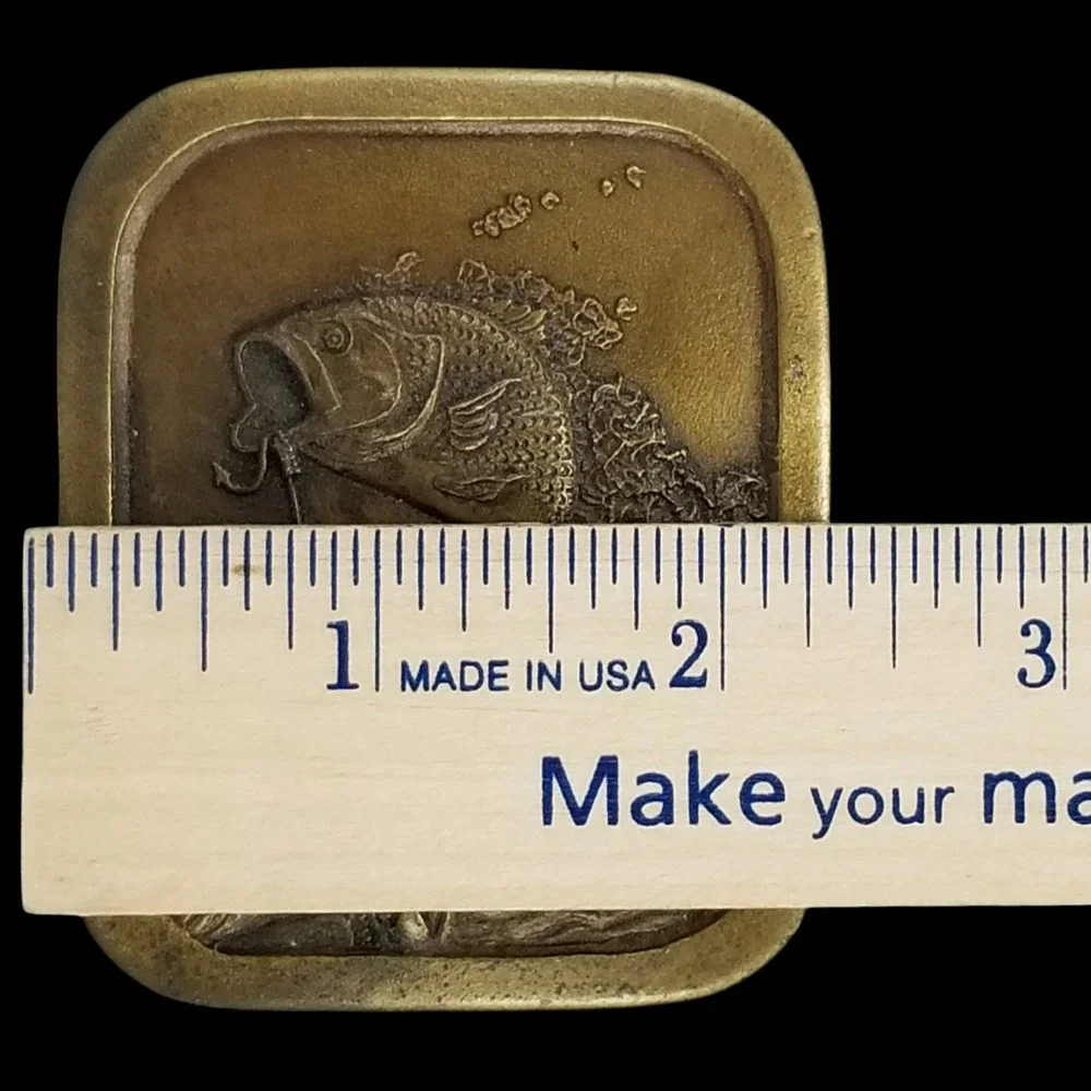 Vintage Indiana Metal Craft 1976 Bass Fish Belt Buckle Fishing Trophy Collectibl